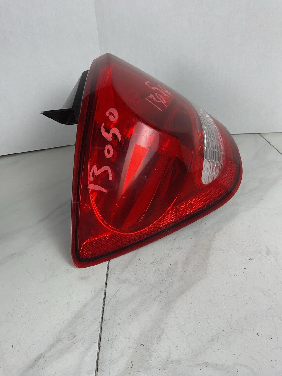 Tail Light Assembly DODGE JOURNEY Left 10 11 12 13 14 15 16 17 18 19 202