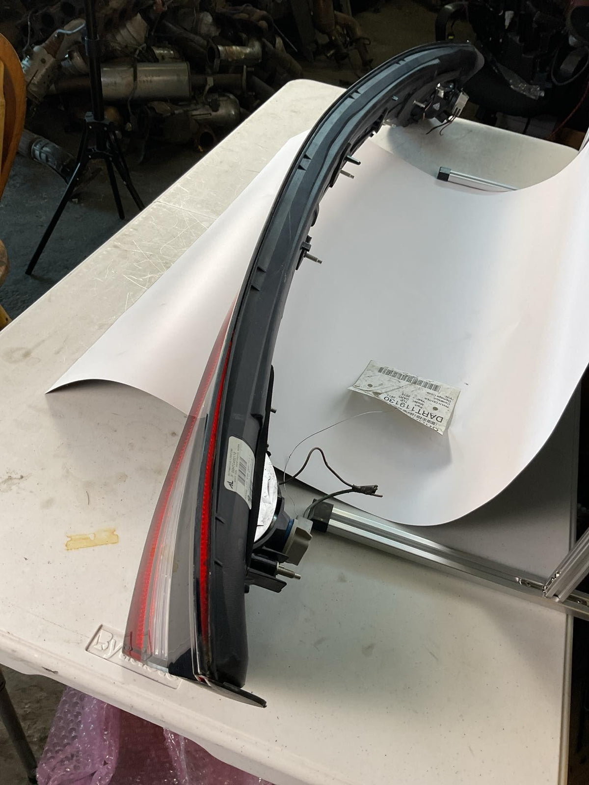 Right Passenger Side Tail Light Assembly for 2015 DODGE DART4