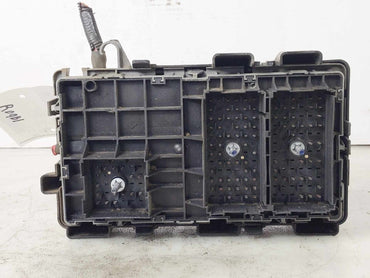 Engine Fuse Box CHEVY EXPRESS 2500 03 04 05 06 071