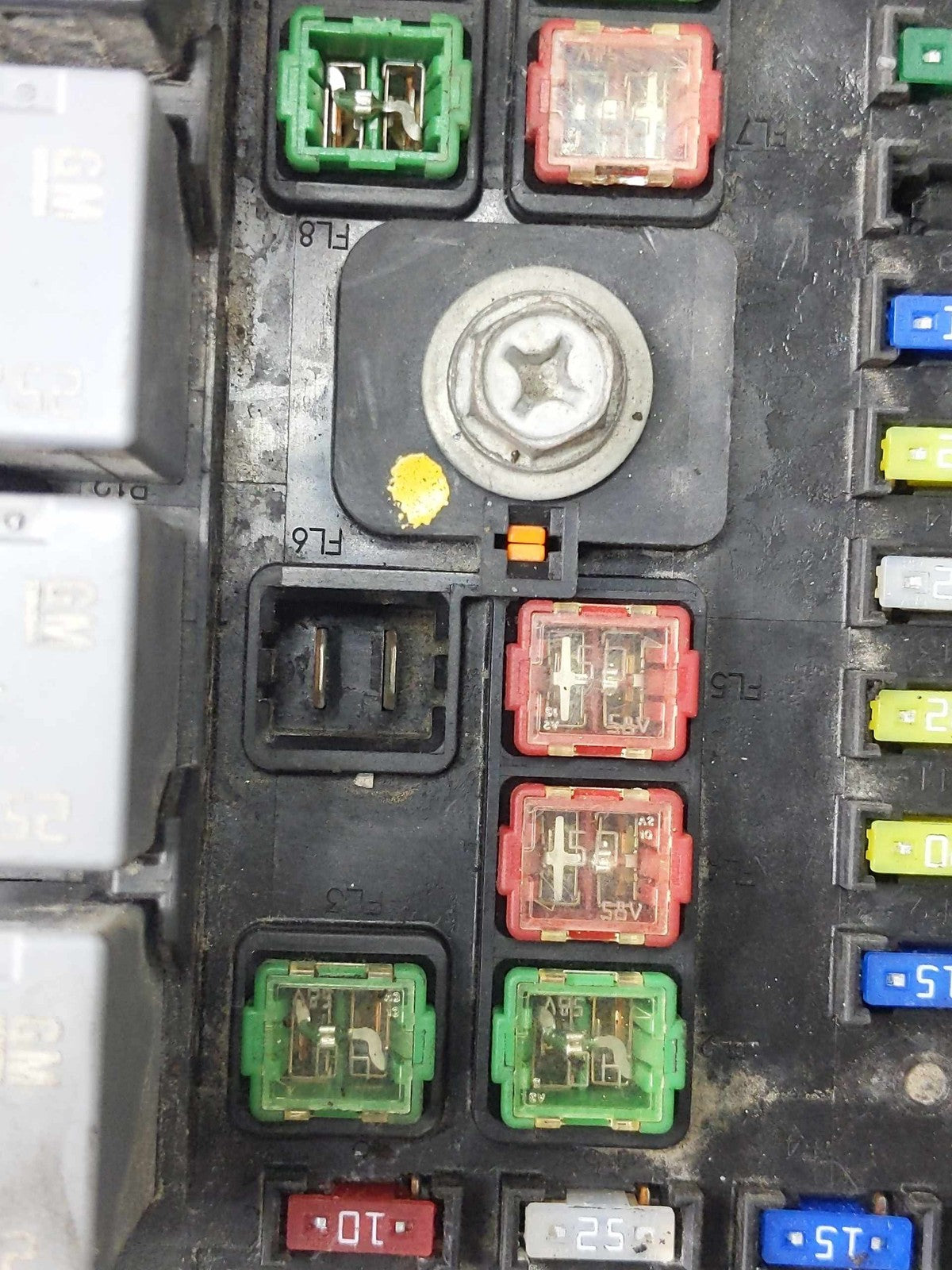 Engine Fuse Box CHEVY CRUZE 11 12 13 146