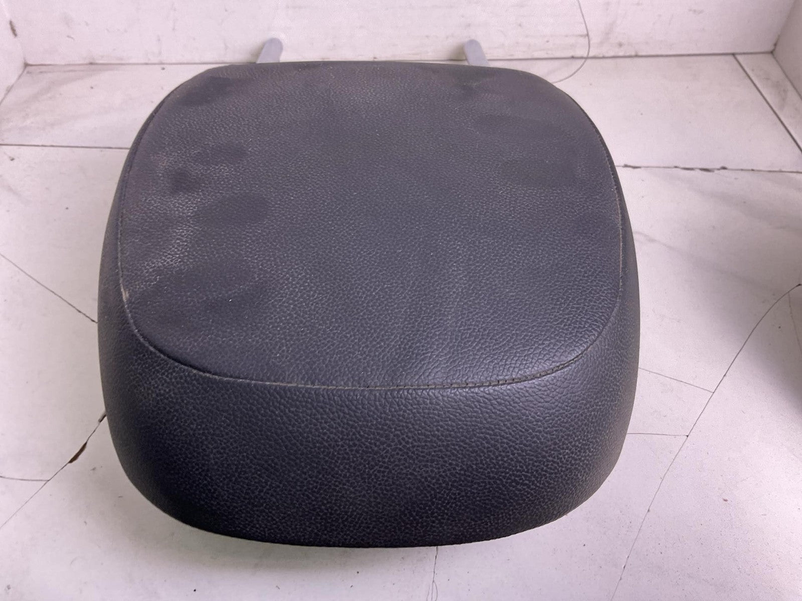 Headrest GIULIA Left 17 18 19 204