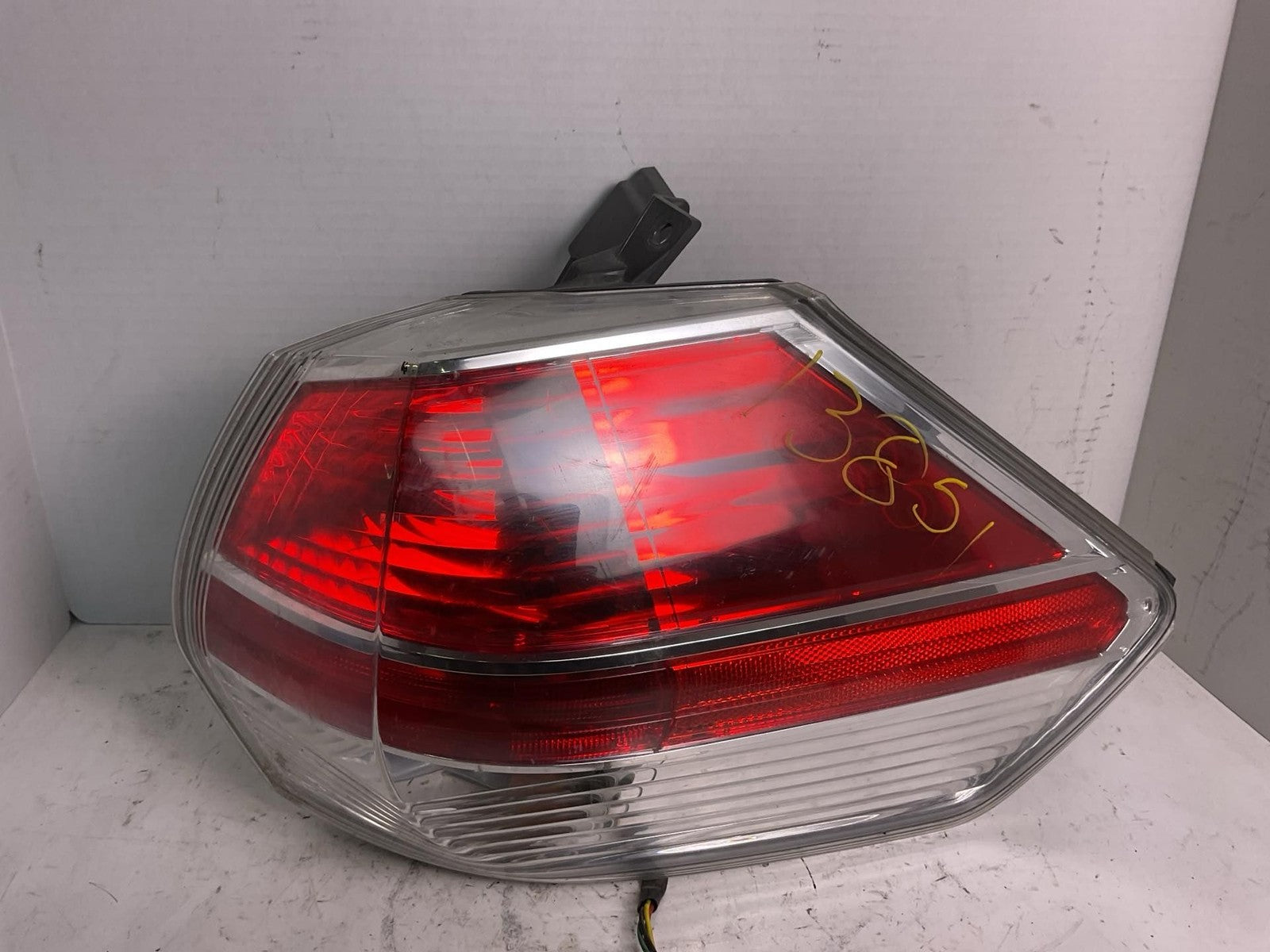 Tail Light Assembly ROGUE EXCEPT SPORT Right 14 15 16 170