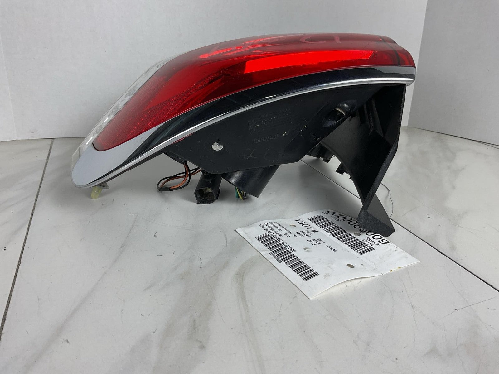 Tail Light Assembly LINCOLN MKX Right 11 12 13 14 153