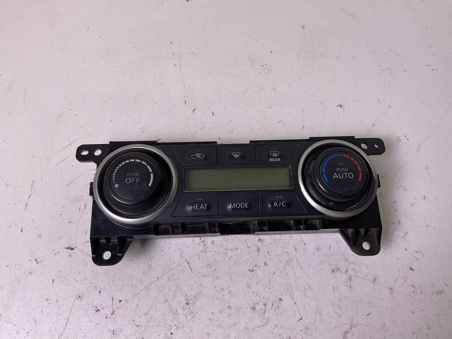 Heater A/c Control NISSAN LEAF 130