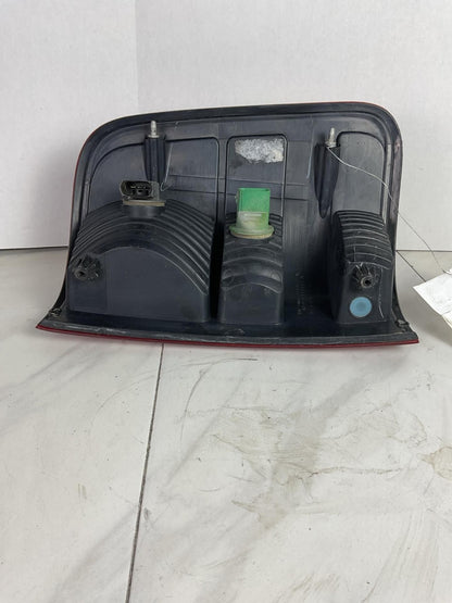 Tail Light Assembly FORD PICKUP F150 Left 04 05 06 07 085