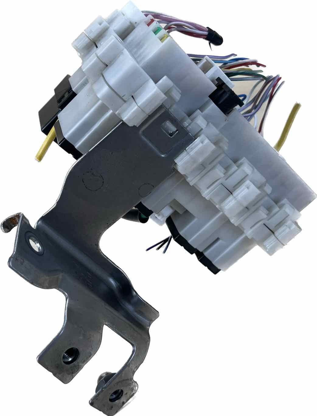 Cabin Fuse Box NISSAN ALTIMA 193