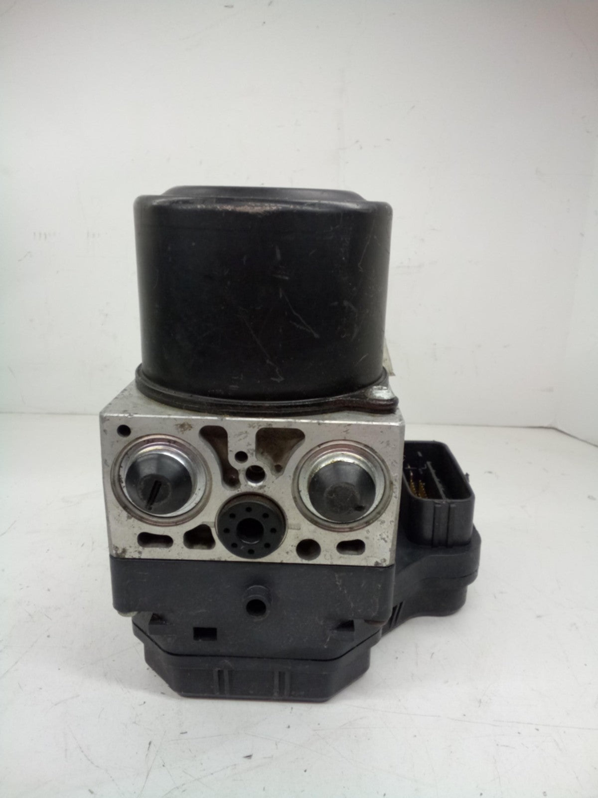 Anti-Lock Brake Pump Module Control Assembly For 2006 LEXUS GS30013