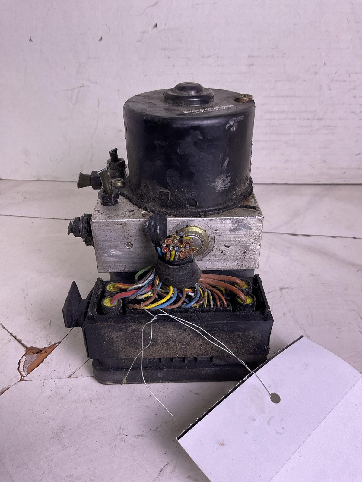 Anti-lock Brake Parts BMW 330I 012