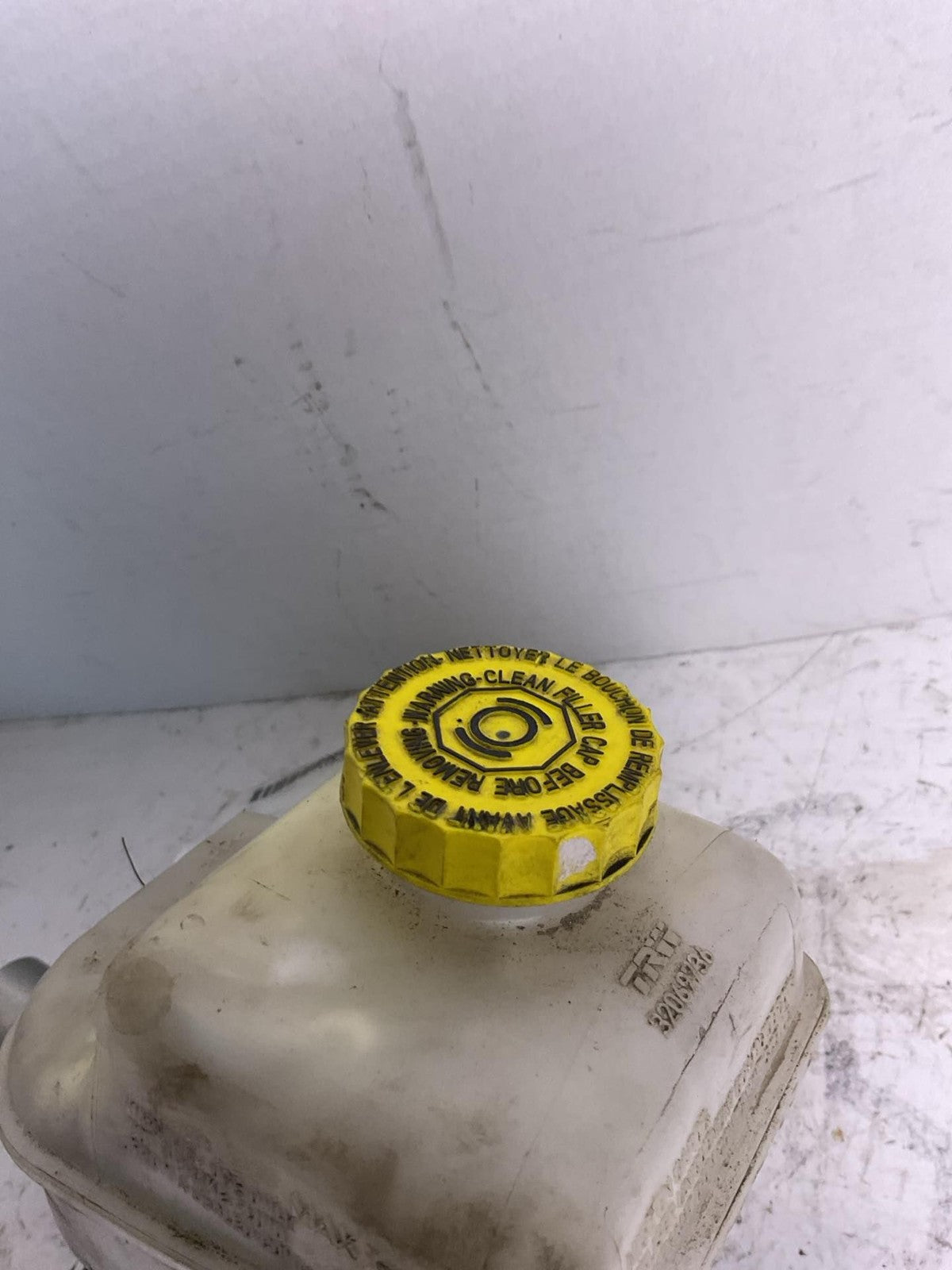 Master Cylinder DODGE CHALLENGER 08 09 10 11 12 13 14 15 16 17 18 19 20 21 22 233