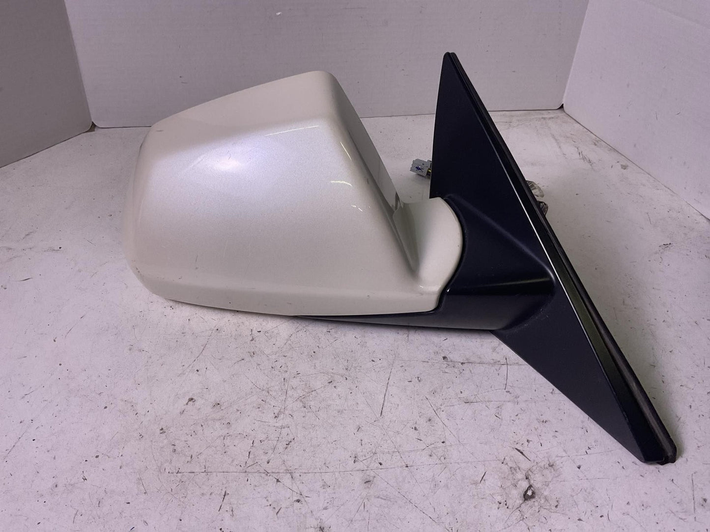 Door Mirror CADILLAC CTS Right 08 09 10 11 12 132