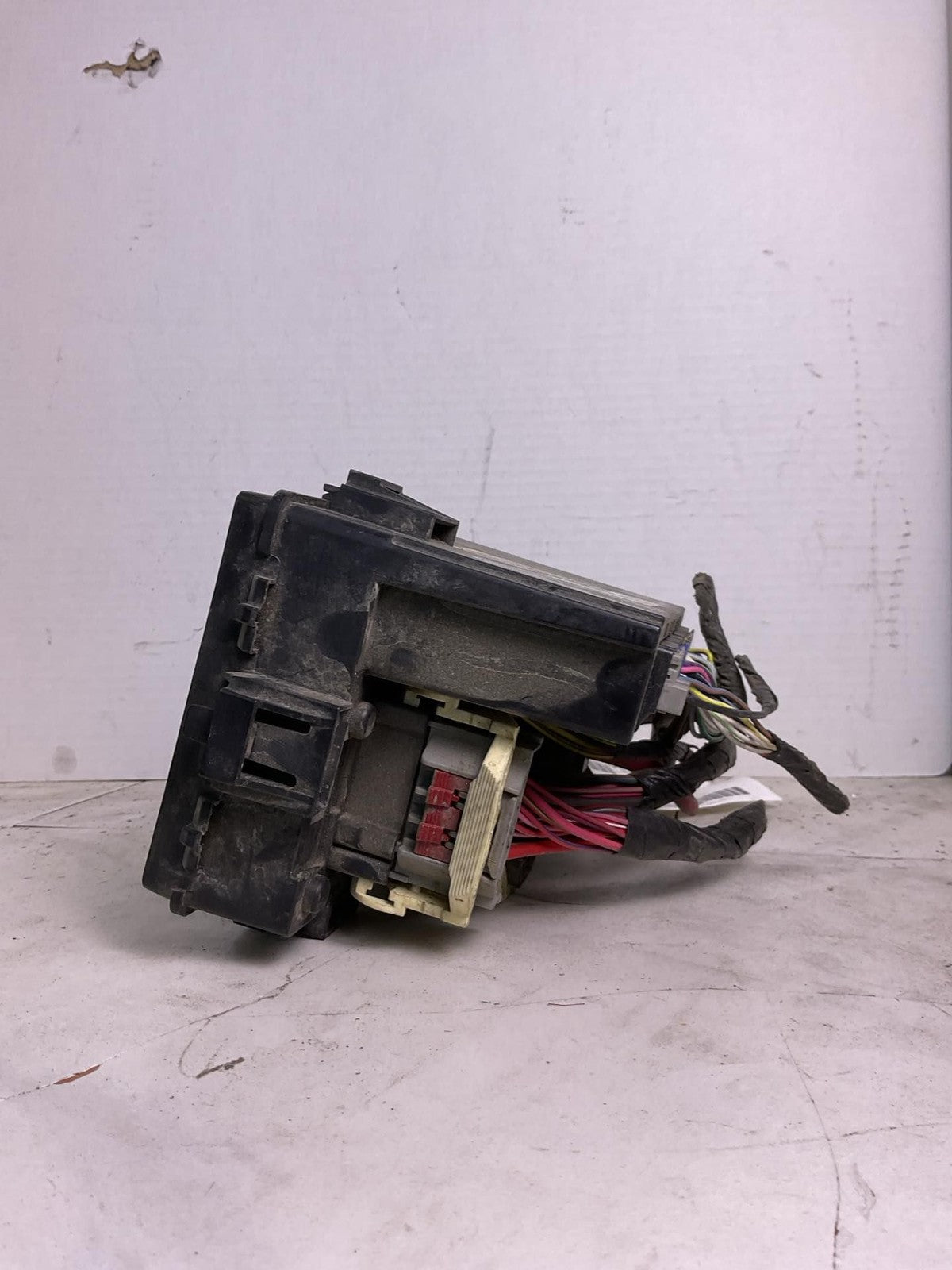 Engine Fuse Box CHRYSLER SEBRING 074