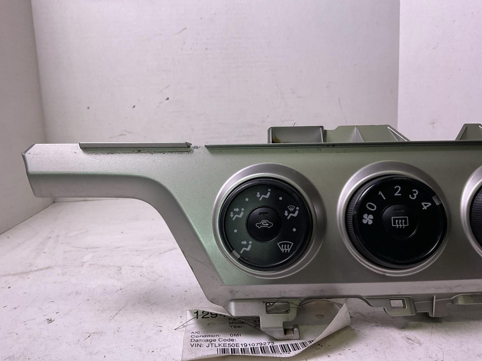 Heater A/c Control SCION XB 08 09 10 11 122