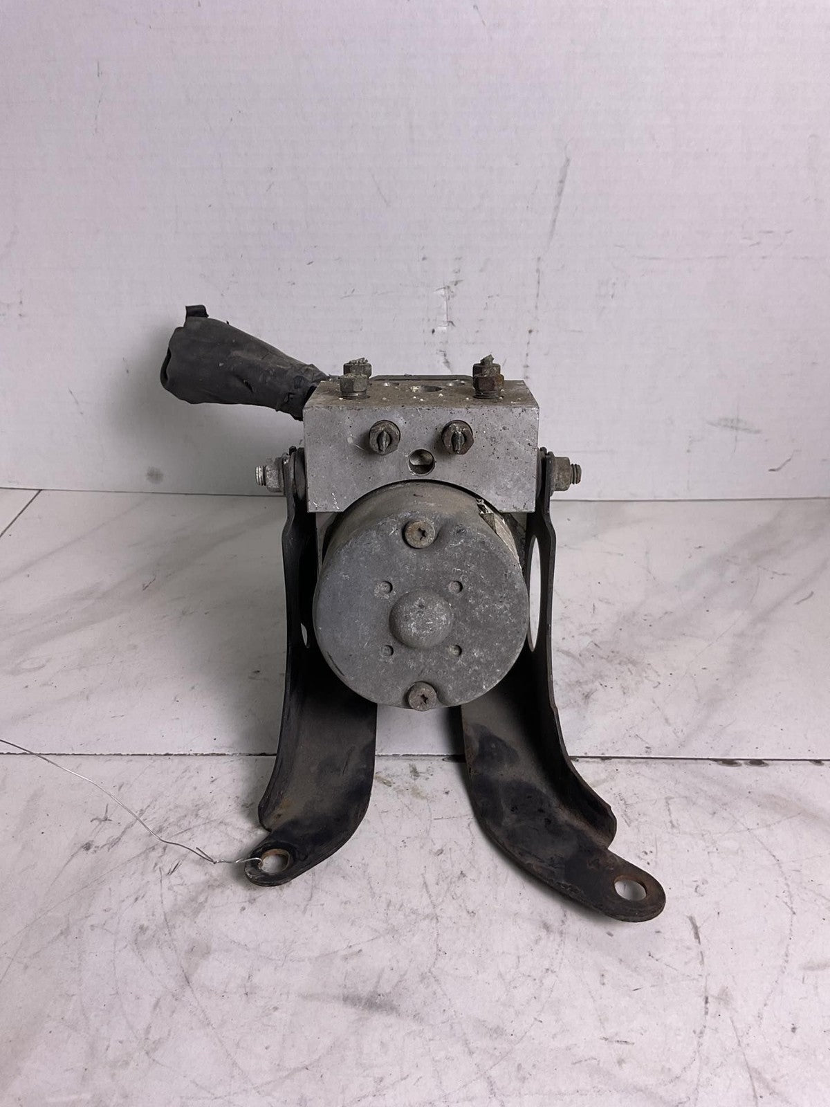 Anti-lock Brake Parts SUBARU IMPREZA 02 031