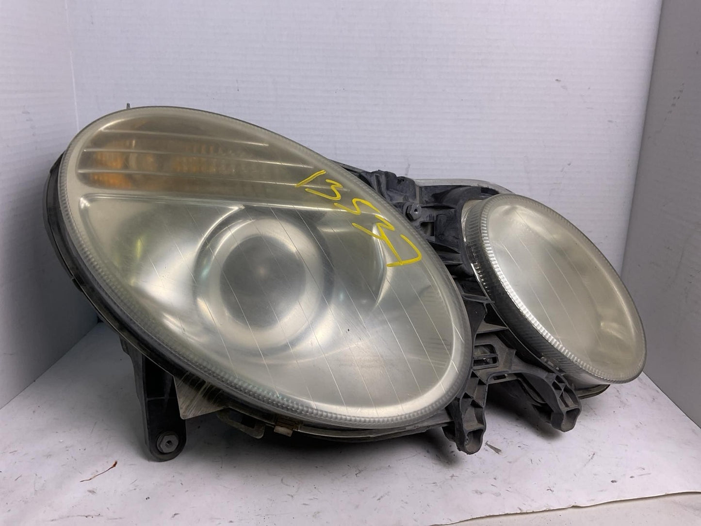 Headlamp Assembly MERCEDES E-CLASS Right 07 08 090