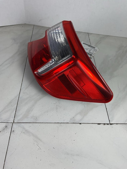 Tail Light Assembly TOYOTA CAMRY Right 12 13 141