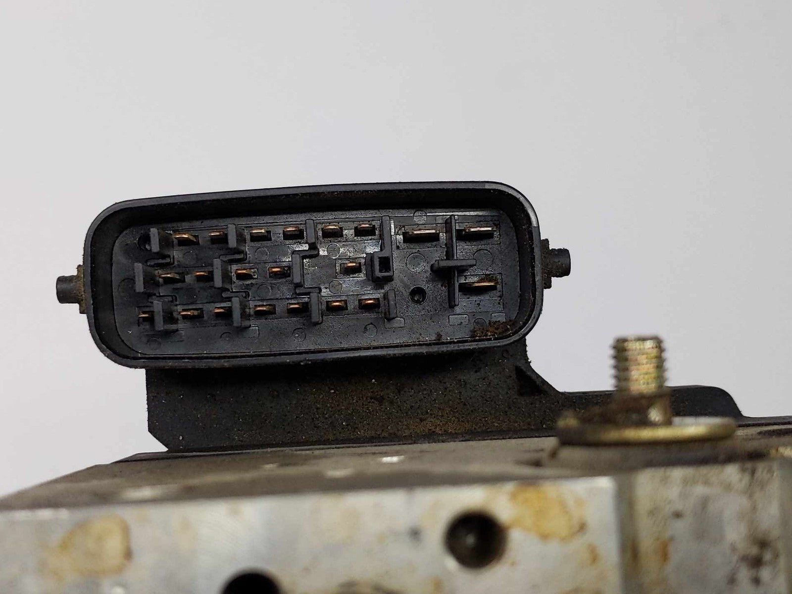 Anti-Lock Brake Pump Module Control Assembly Fr 2001 2002 2003 TOYOTA HIGHLANDER5