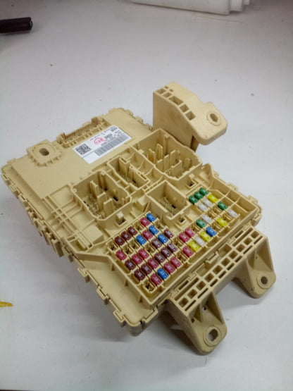 Cabin Fuse Box KIA CARNIVAL 222