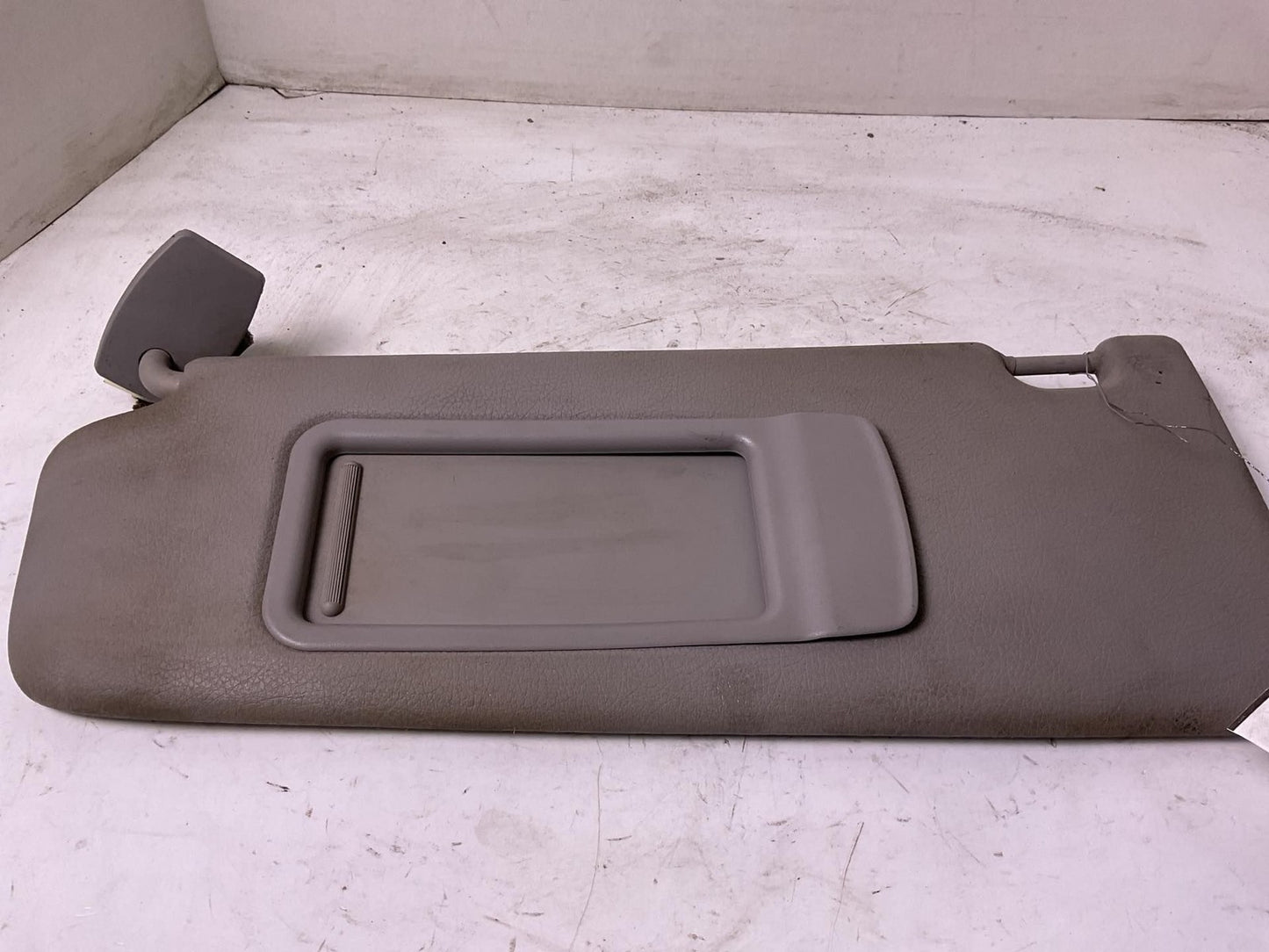 Sun Visor BMW 528I Left 11 12 13 14 15 161