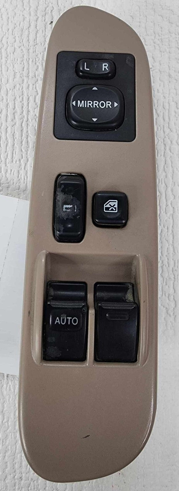 Door Switch Front TOYOTA TUNDRA 00 01 02 03 04 050