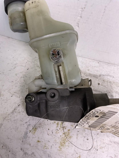 Master Cylinder TOYOTA HIGHLANDER 01 02 034