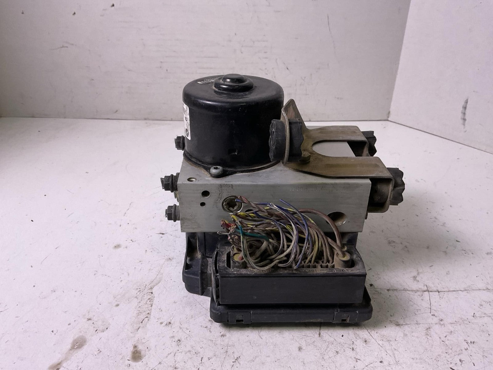 Anti-lock Brake Parts BMW Z3 98 99 001