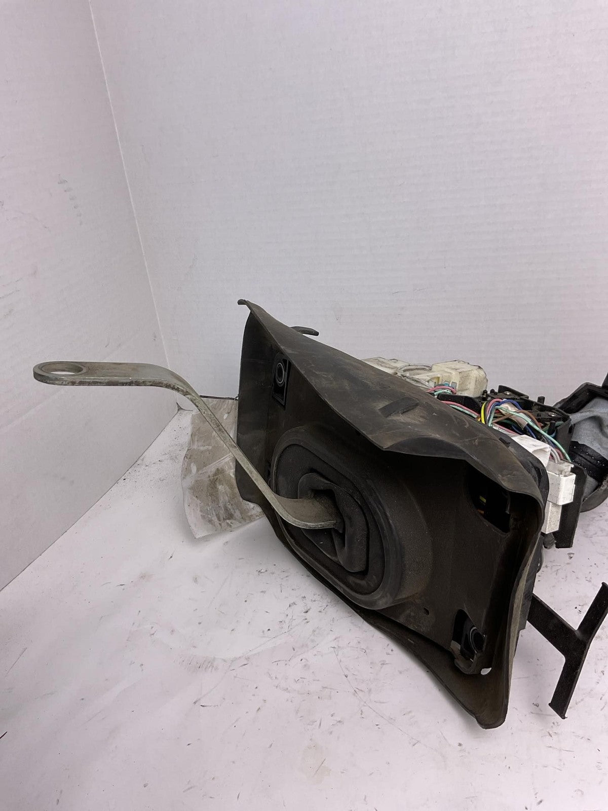 Floor Shifter INFINITI Q50 164