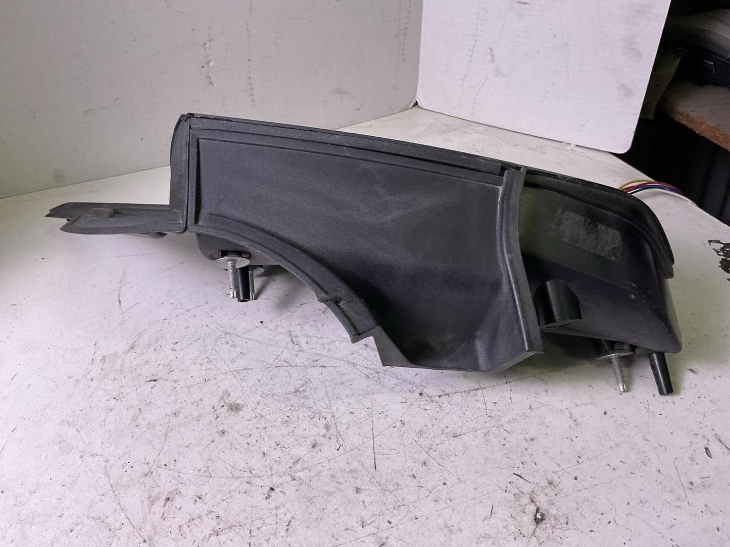 Tail Light Assembly FORD MUSTANG Left 18 19 20 21 22 233