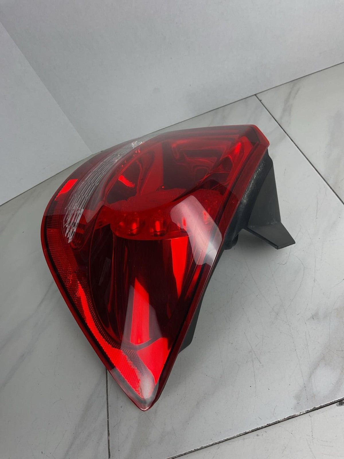 Tail Light Assembly DODGE JOURNEY Right 10 11 12 13 14 15 16 17 18 19 201