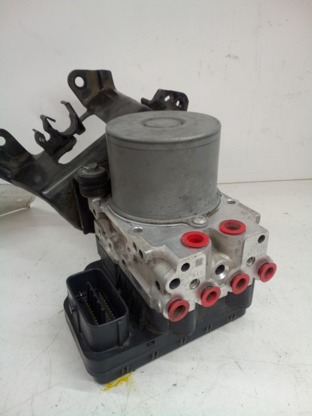 Anti-Lock Brake Pump Module Control Assembly For 2011 TOYOTA HIGHLANDER1