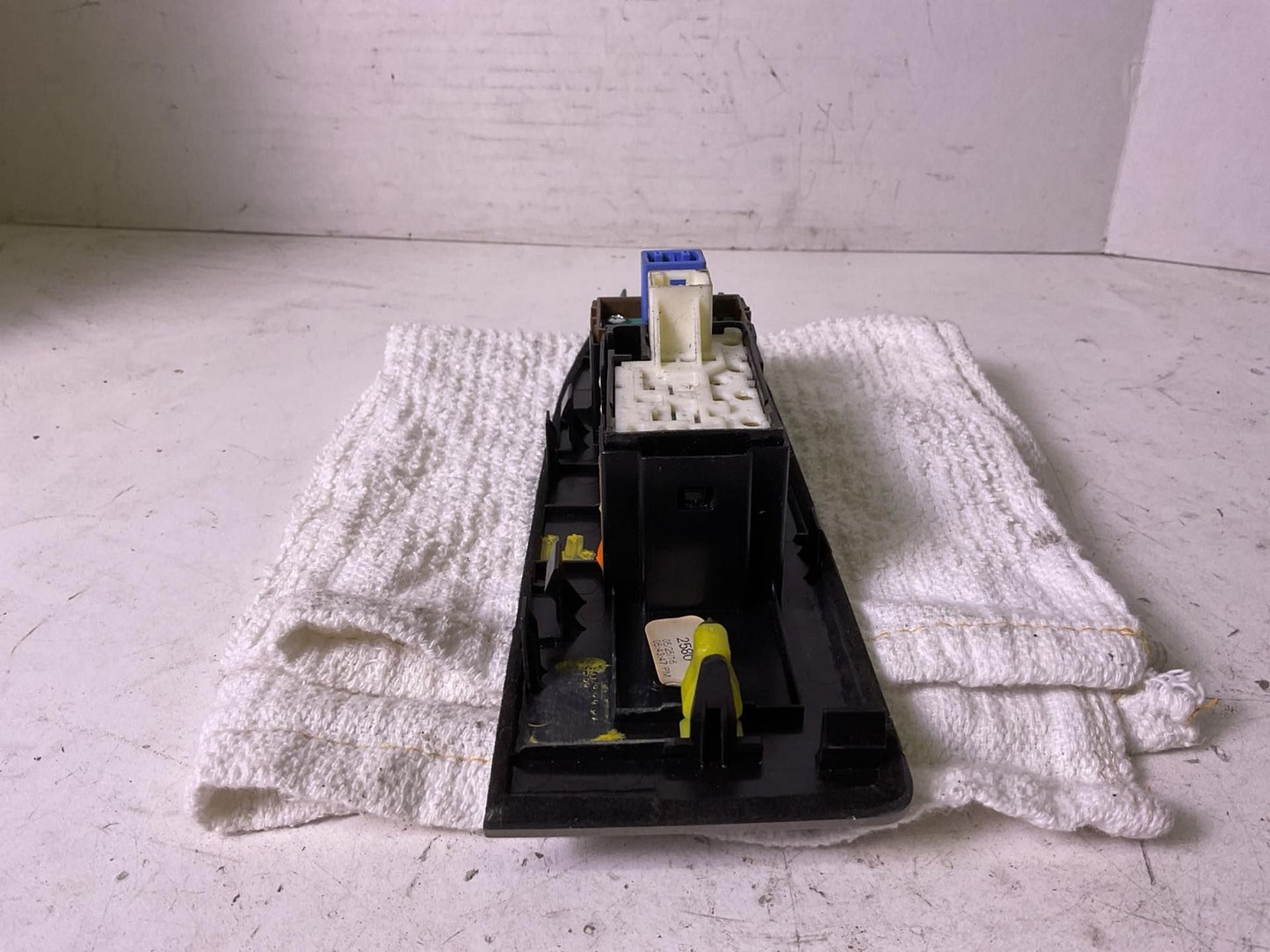 Door Switch Front LEXUS ES350 164