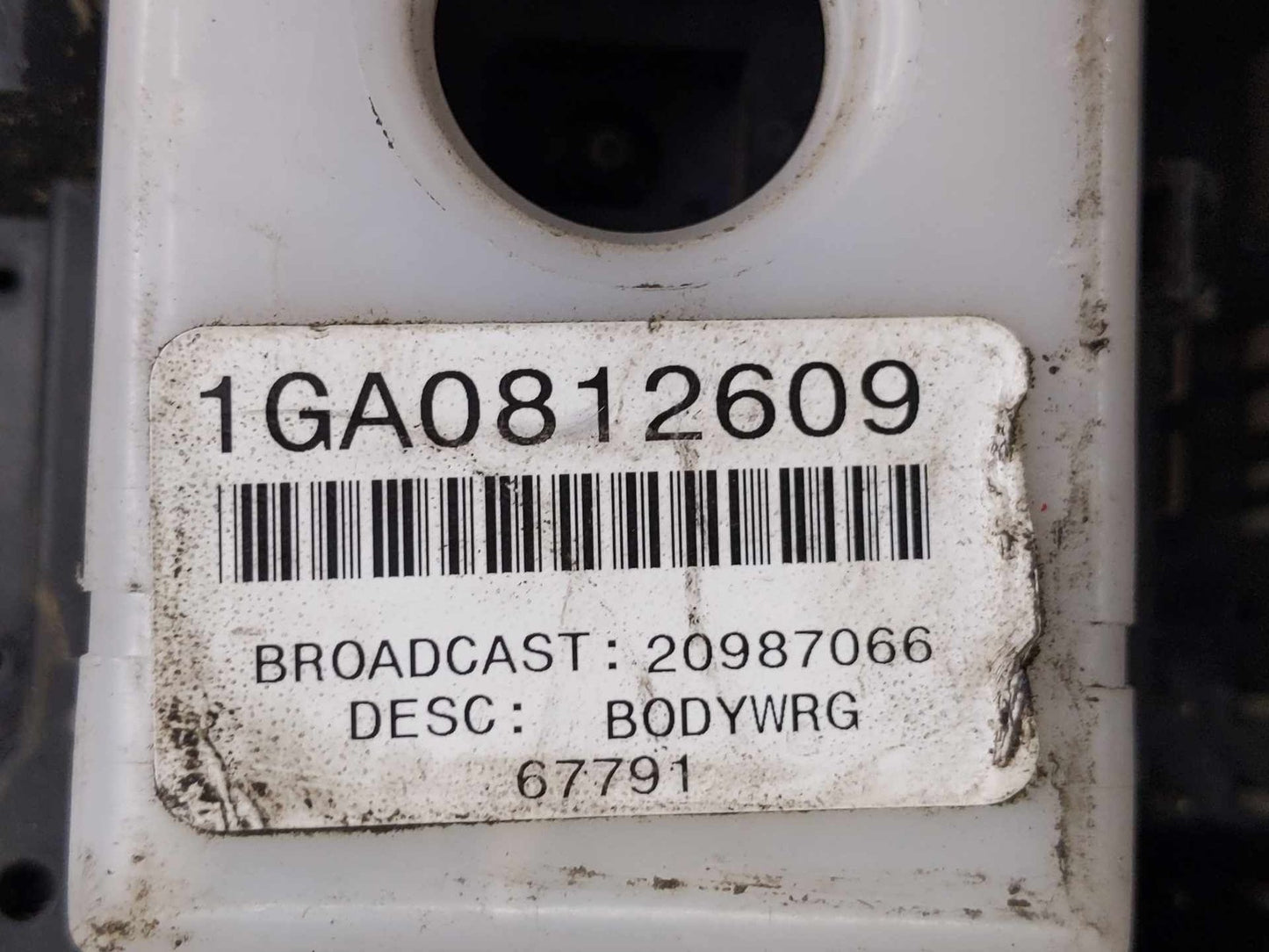 Engine Fuse Box CHEVY CRUZE 11 12 13 148