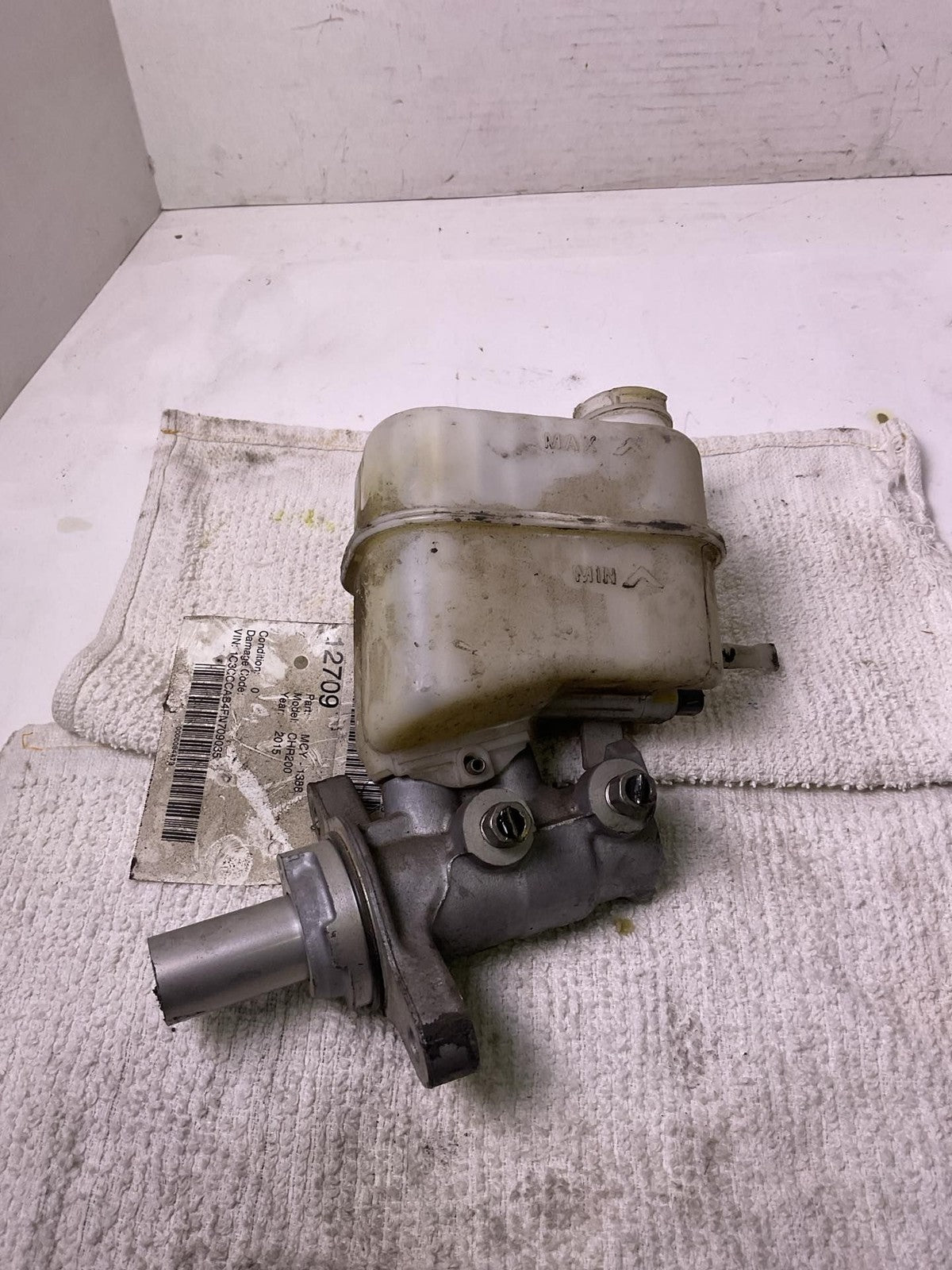 Master Cylinder CHRYSLER 200 15 16 171