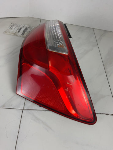 Tail Light Assembly KIA RIO Right 12 13 14 15 16 171