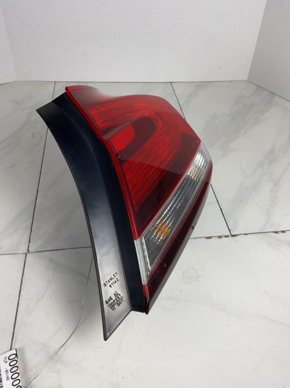 Tail Light Assembly HONDA CIVIC Right 13 14 151