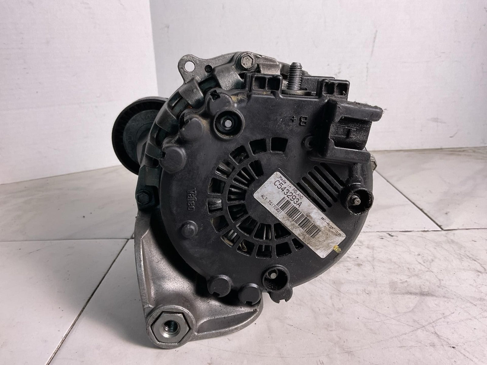 Alternator BMW 645CI 04 052