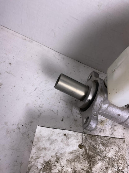 Master Cylinder HYUNDAI SONATA 15 16 17 18 197