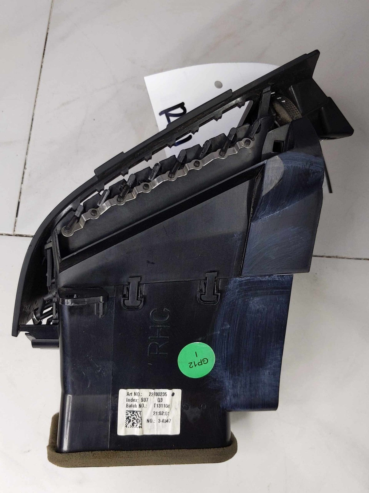 Air Cond./heater Vents GMC YUKON 155