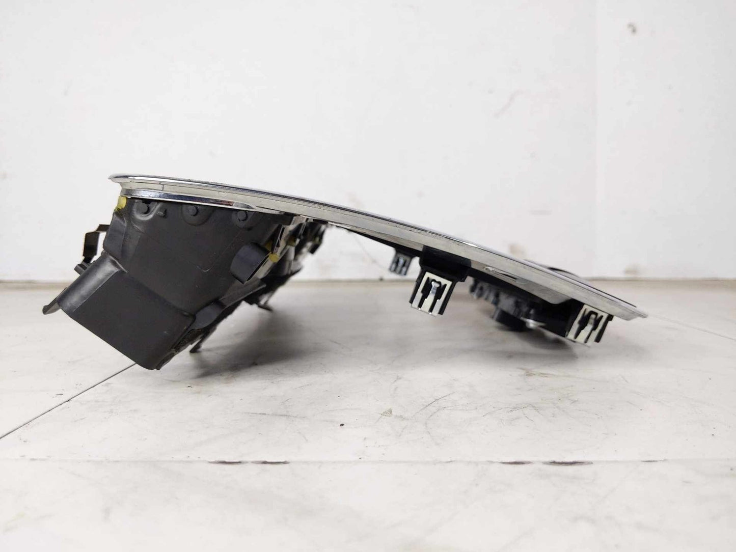 Radio Bezel Trim CHRYSLER 200 123