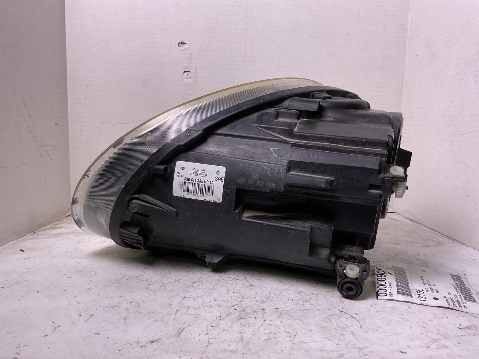 Headlamp Assembly VW BEETLE (TYPE 1) Right 12 13 14 15 16 17 18 193