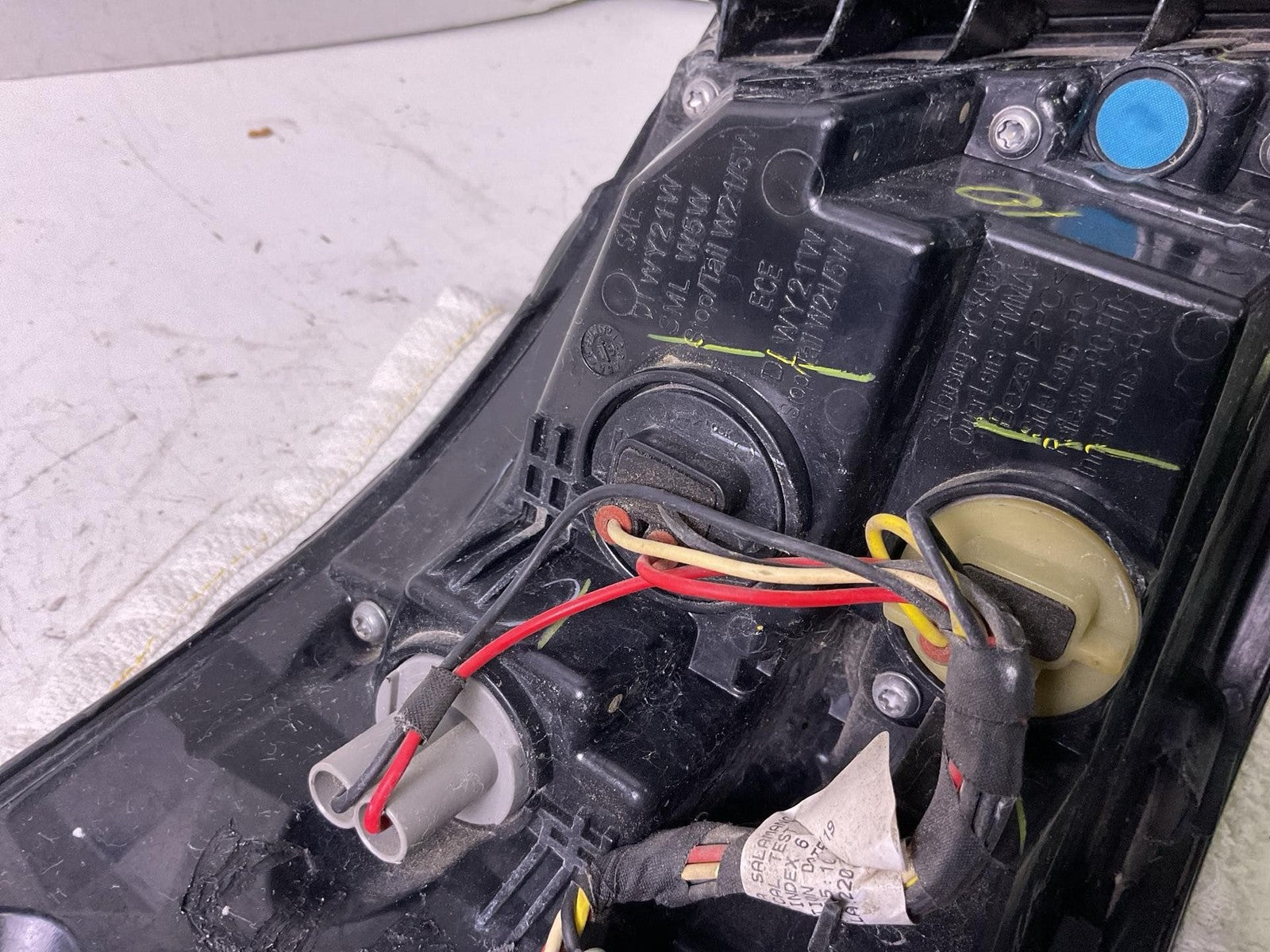 Tail Light Assembly Right Passenger Side For 2020 2021 2022 2023 Nissan Versa4