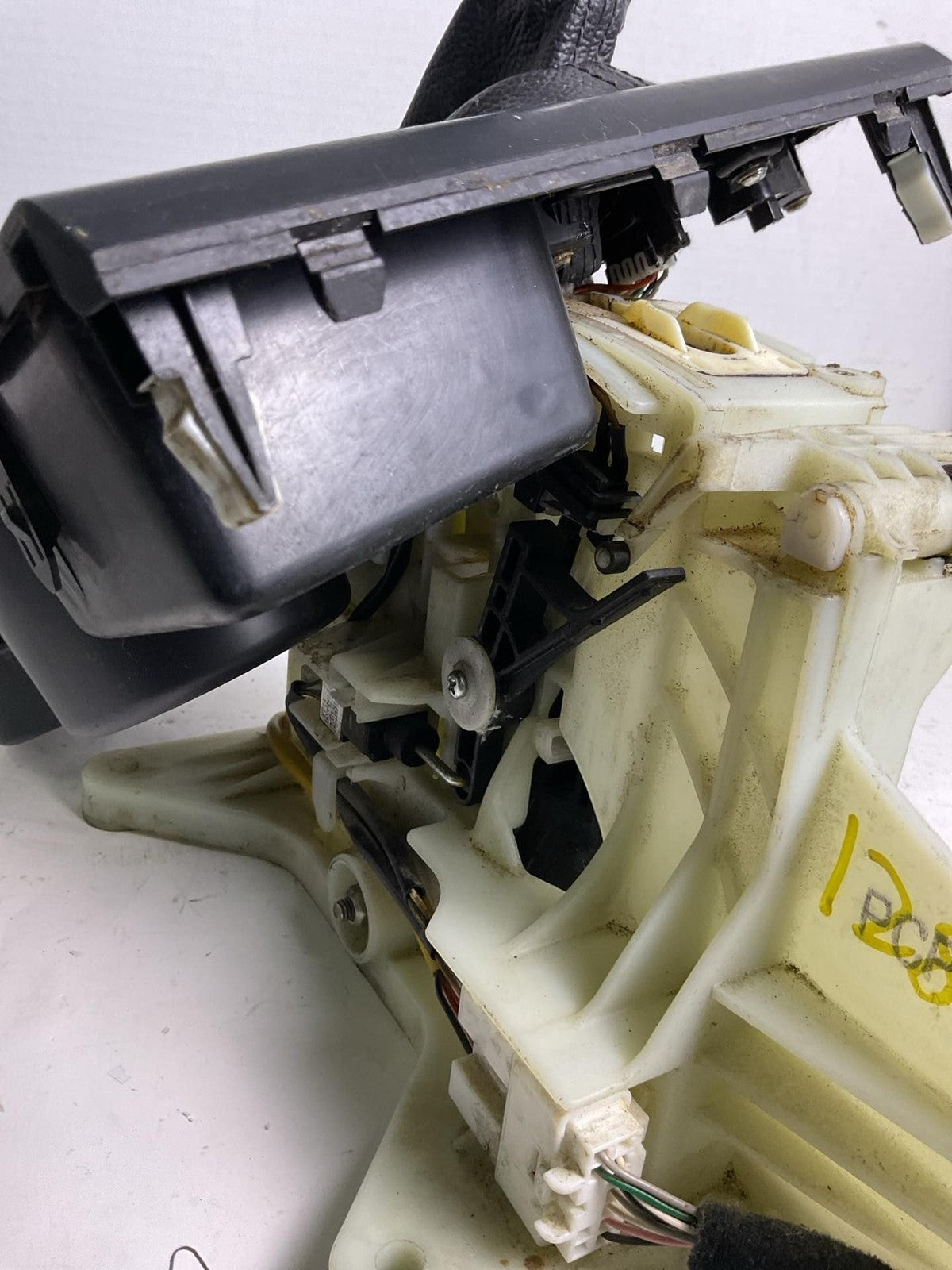 Floor Shifter HYUNDAI TUCSON 203