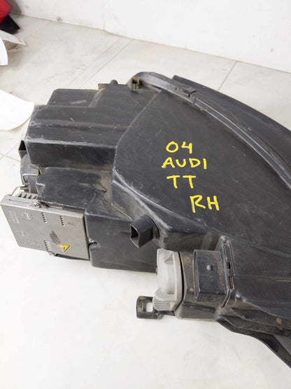 Headlamp Assembly AUDI TT Right 03 04 05 0610