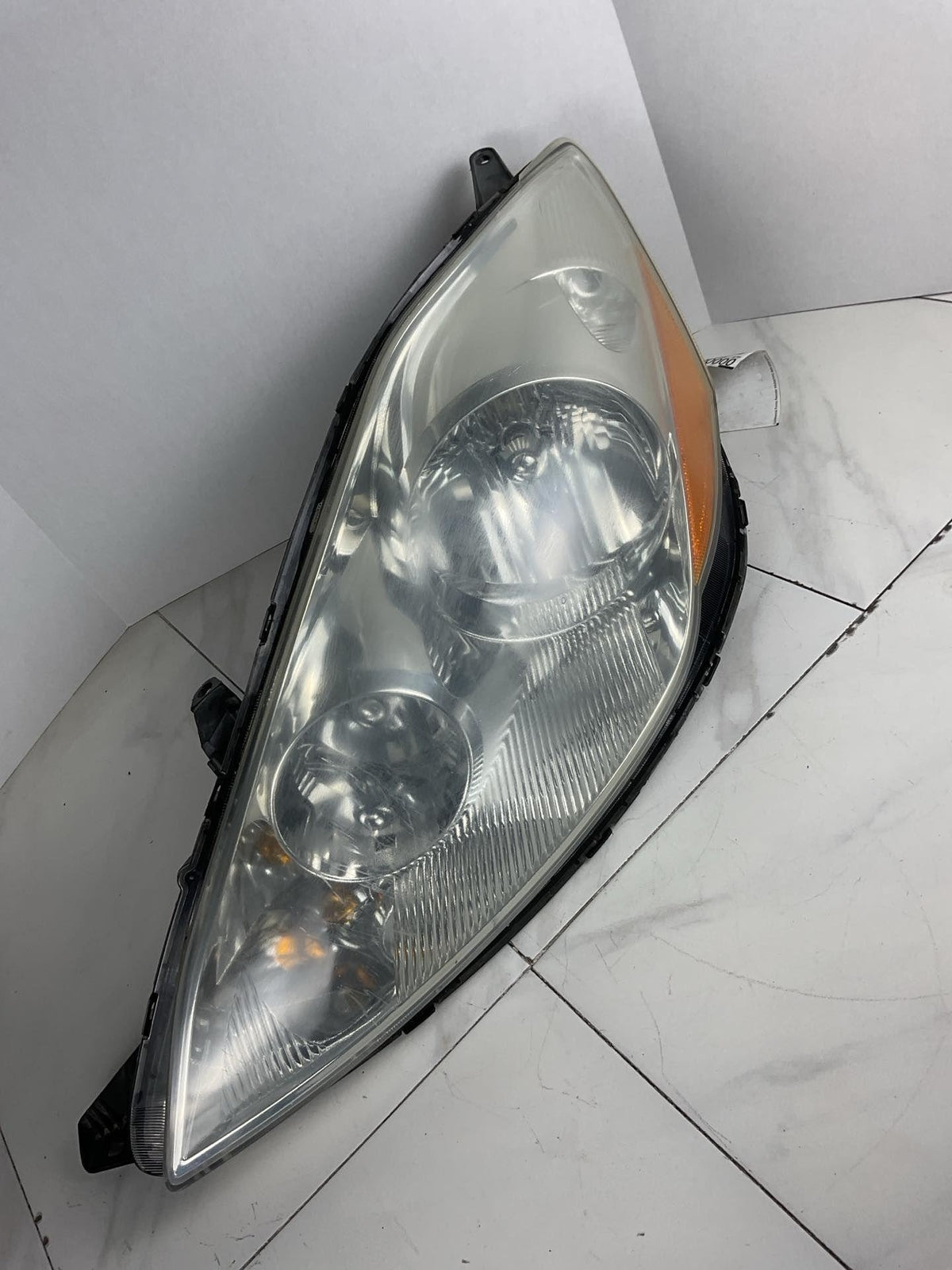 Left Driver Side Headlight Assembly For 2006-2010 Toyota Sienna1