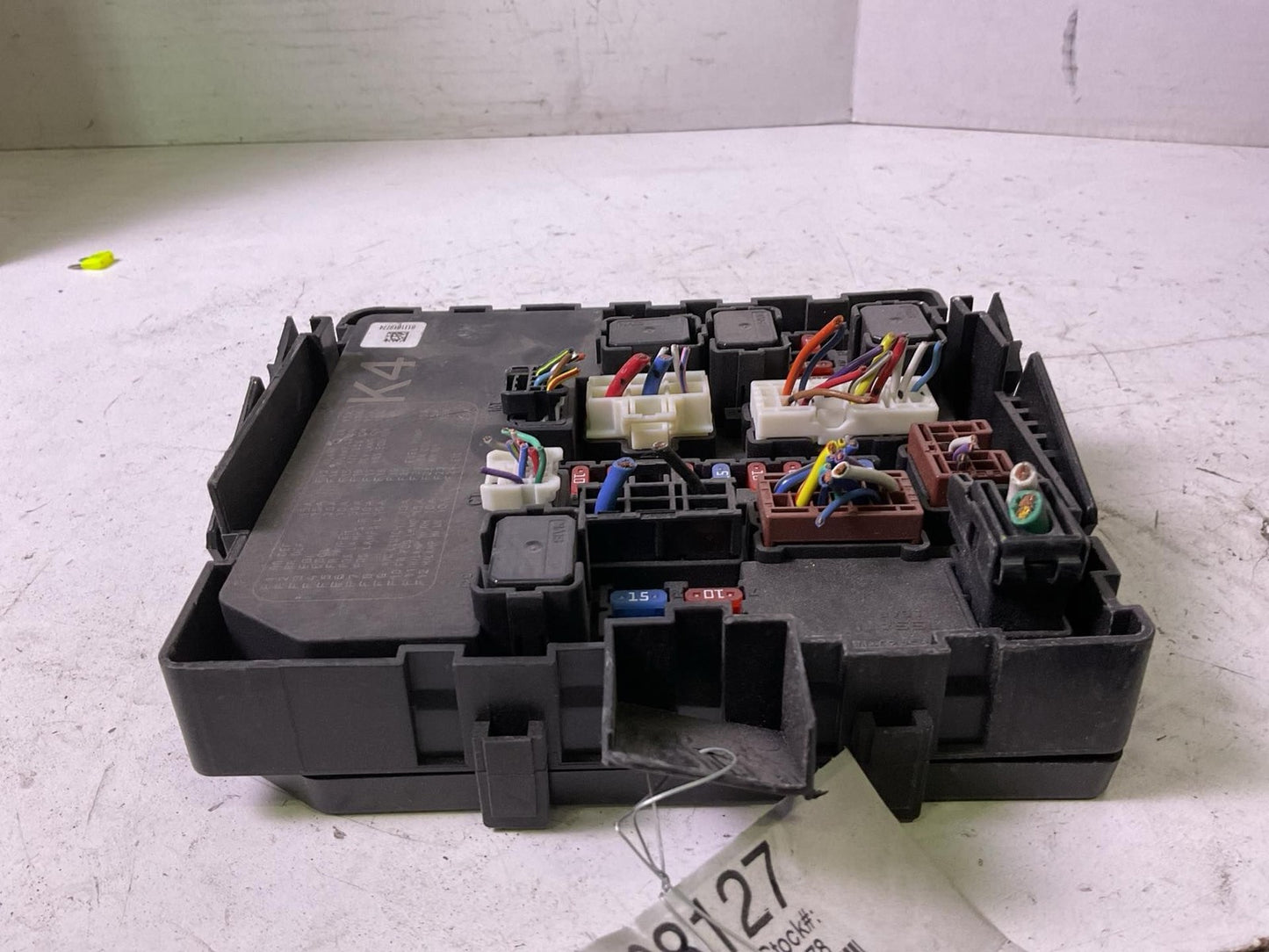 Engine Fuse Box INFINITI QX80 14 15 16 17 18 19 20 21 22 23 241