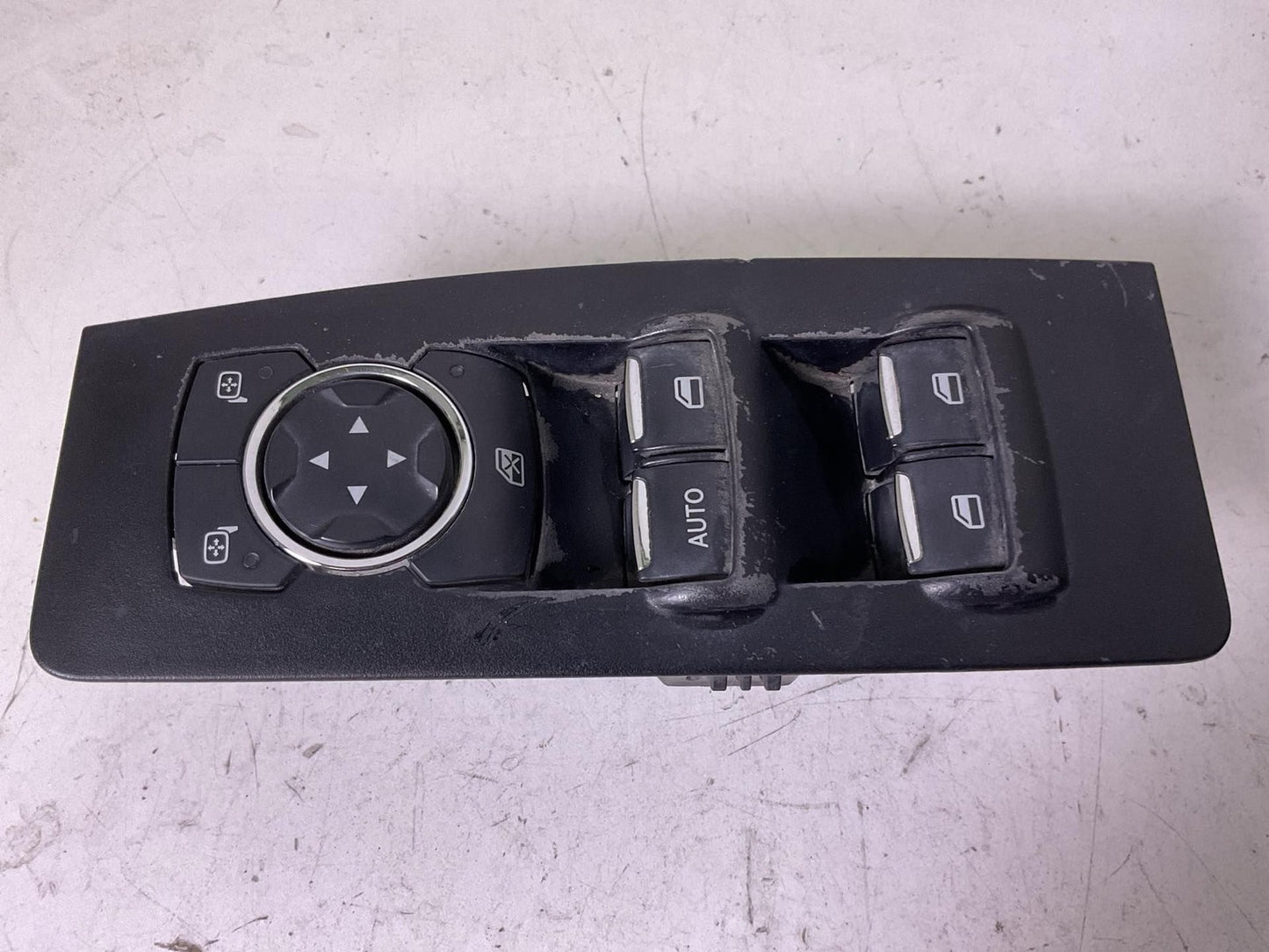 Door Switch Front FORD TAURUS 13 14 15 16 17 18 190