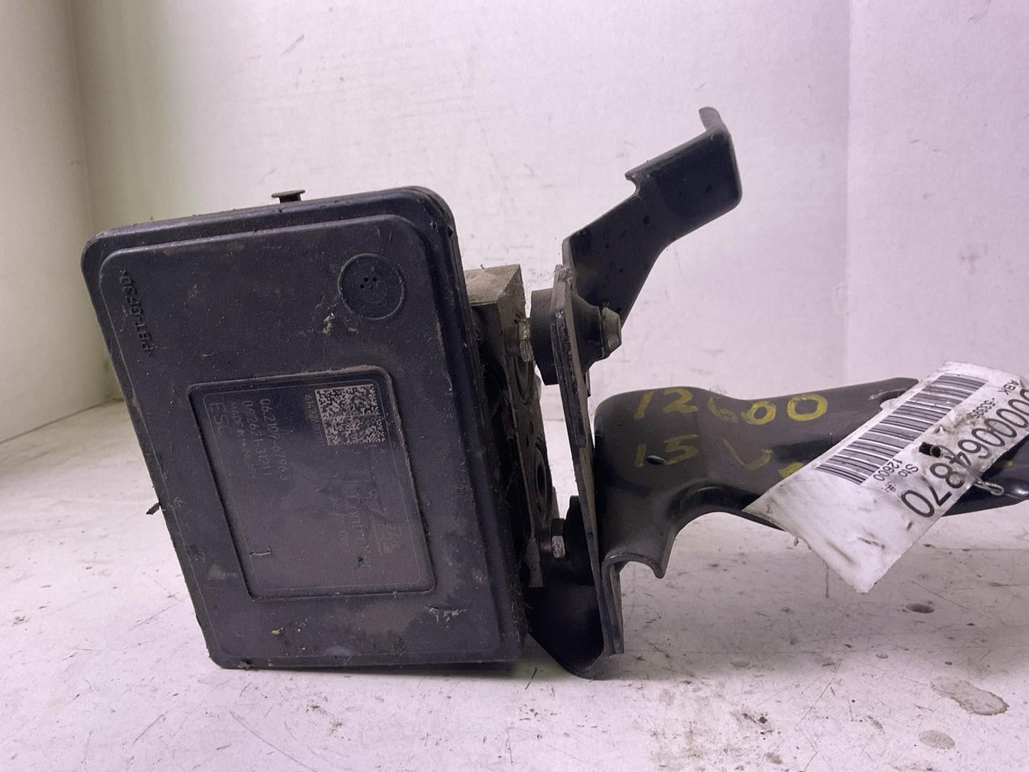 Anti-lock Brake Parts NISSAN VERSA 14 15 16 17 18 192