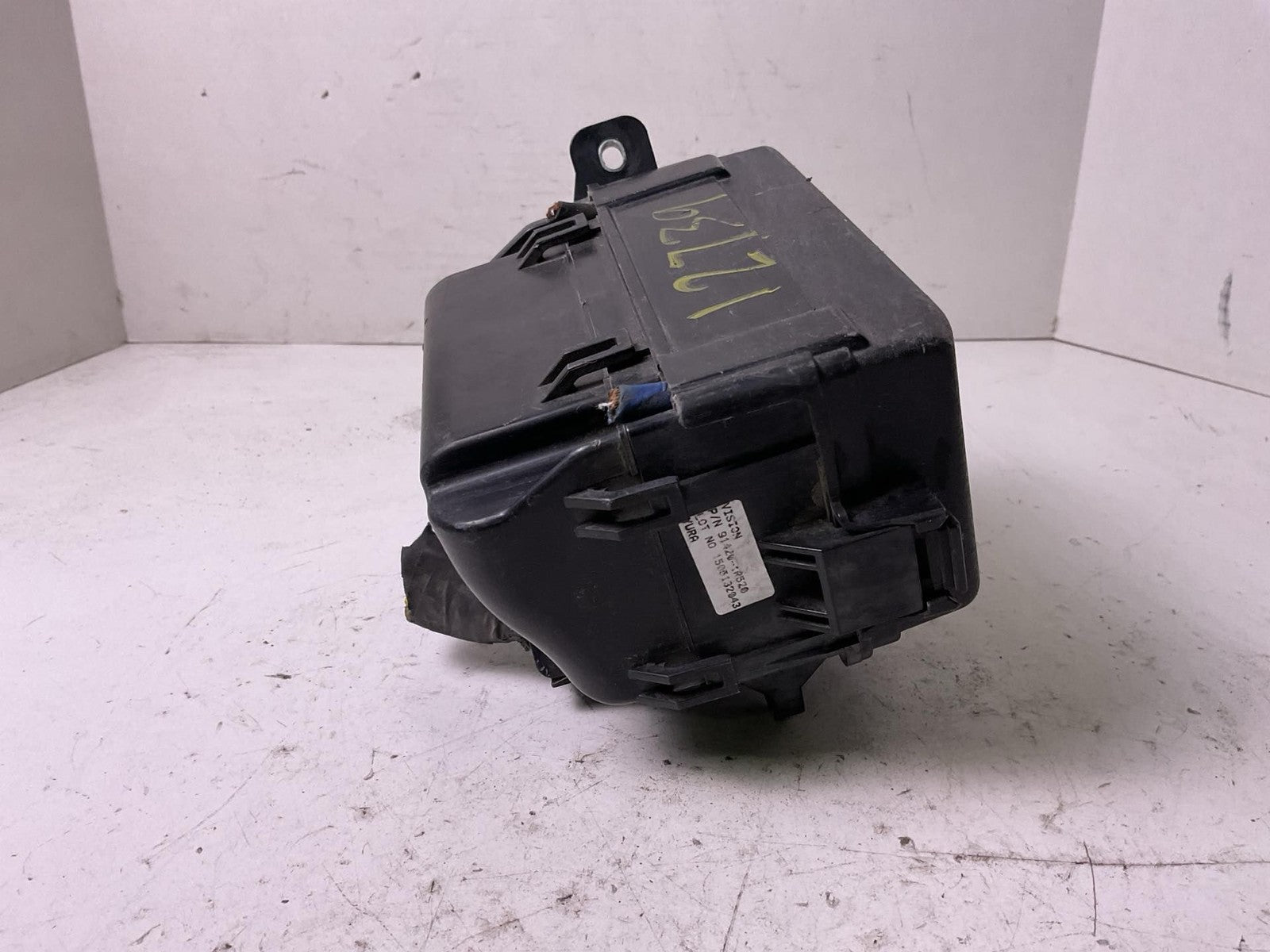 Engine Fuse Box HYUNDAI ACCENT 15 16 173