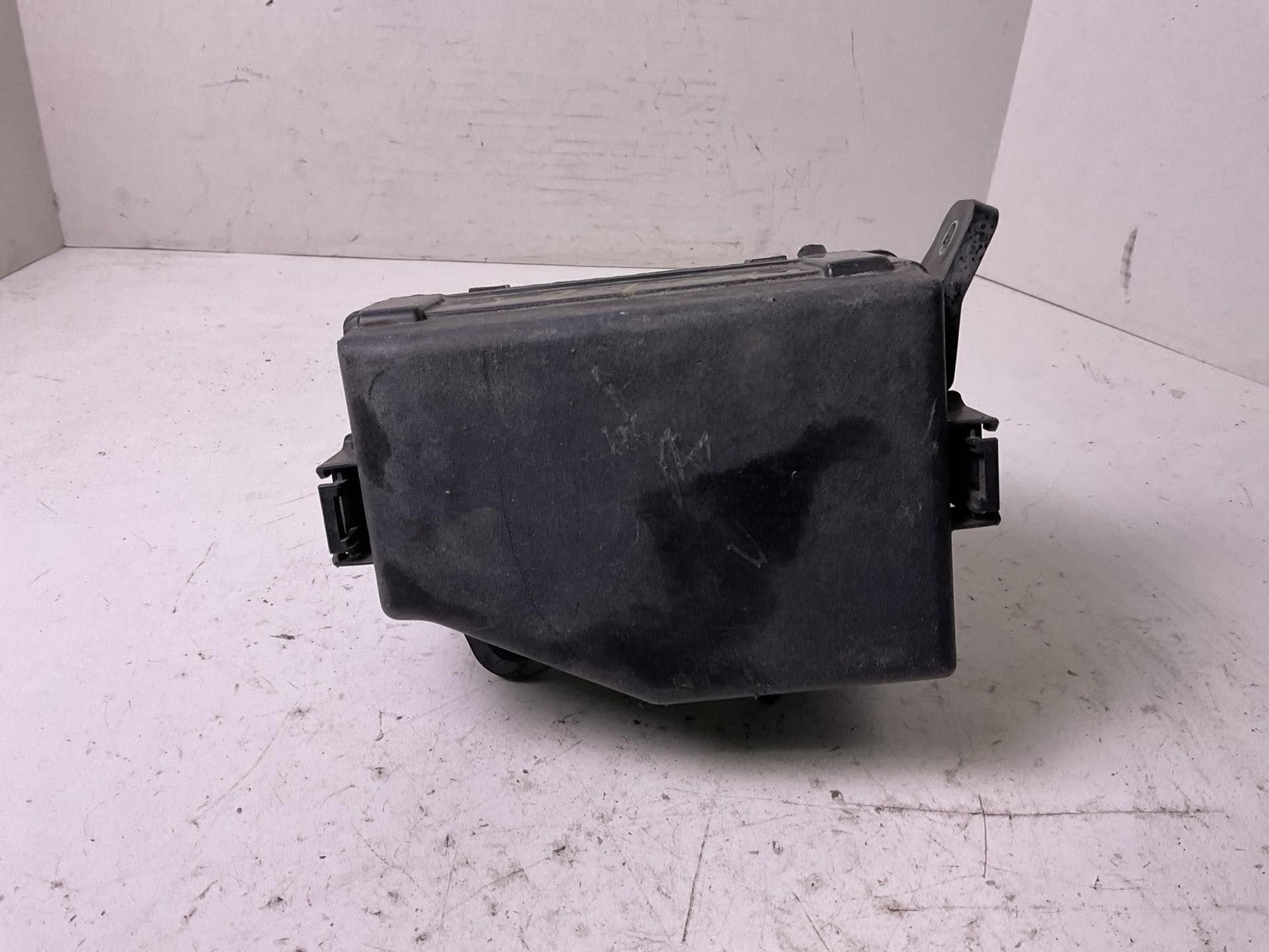 Engine Fuse Box HYUNDAI ACCENT 15 16 170
