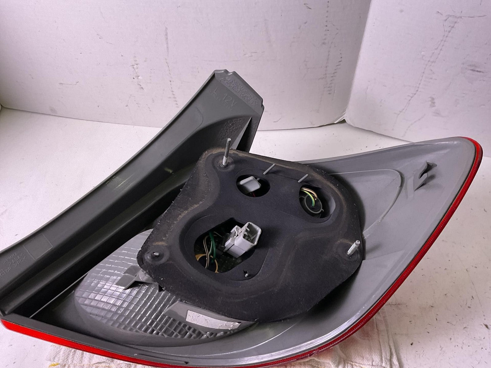 Tail Light Assembly Left Driver Side For 2009-2014 Toyota Matrix5