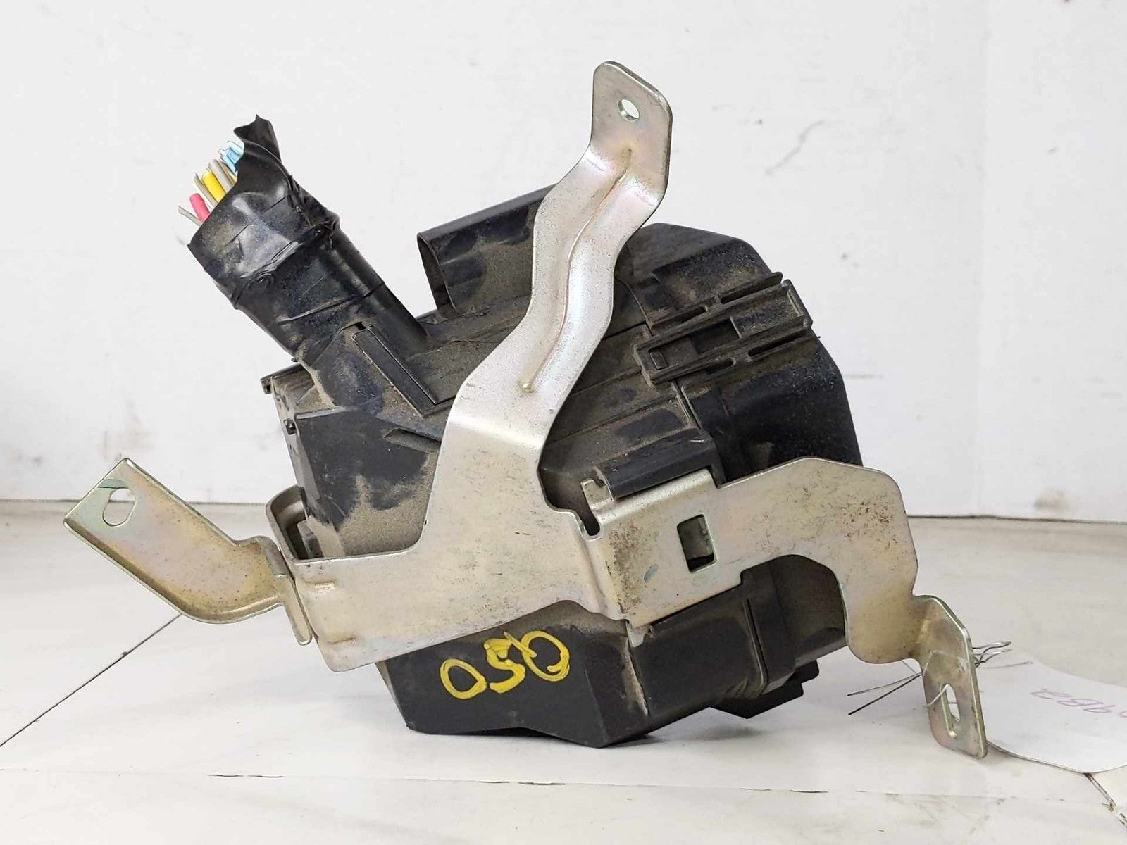 Engine Fuse Box INFINITI Q50 14 15 16 17 18 190